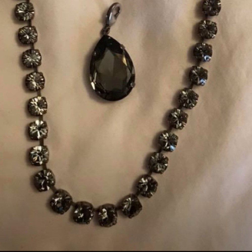 Beautiful Black Diamond necklace & pendant set - Picture 2 of 4